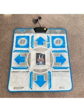 Nintendo Wii Dance Dance Revolution (DDR) Mat + Game Hottest Party 1